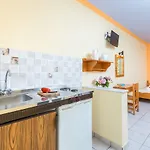 Athina 4*