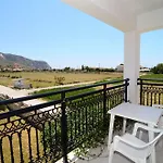 Athina Апарт-отель