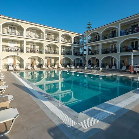 Aparthotel Athina