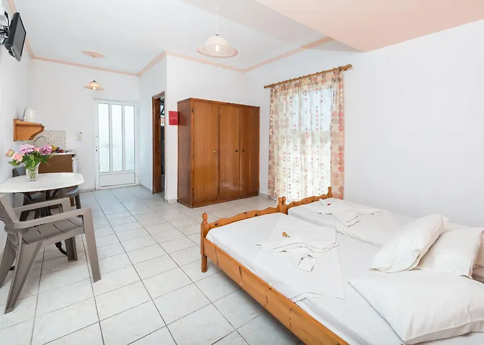 Athina 4*