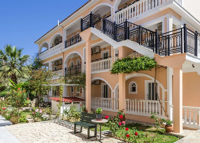 Athina Apartahotel 4*