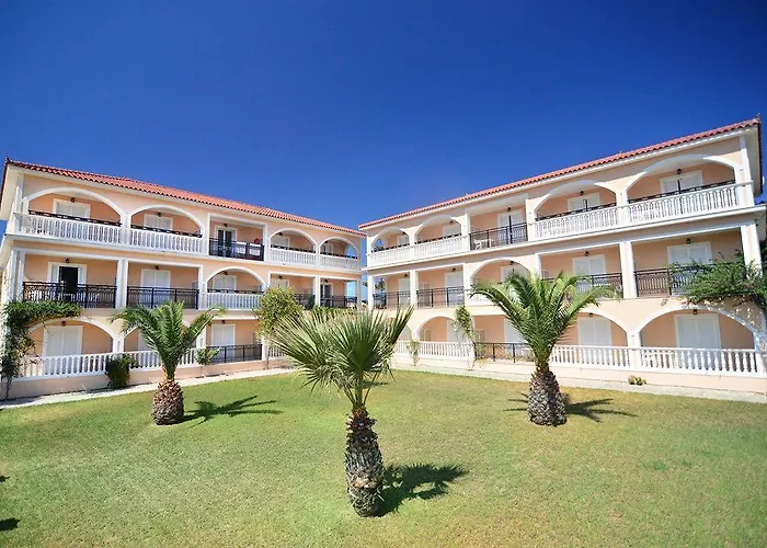 Athina Apartahotel