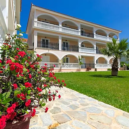 Athina Hotel apartamentowy 4*