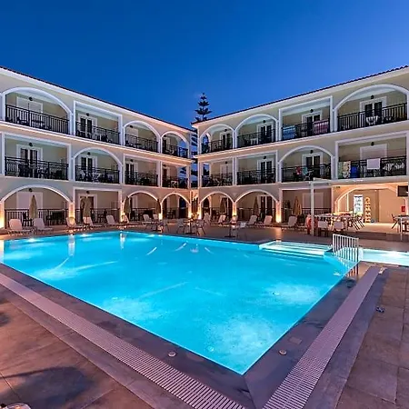 Athina 4* Kalamákion