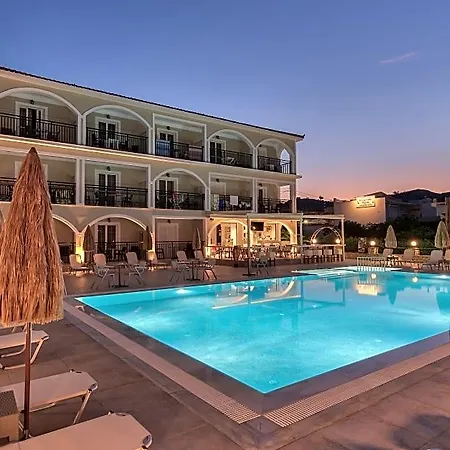 Athina 4* Kalamákion