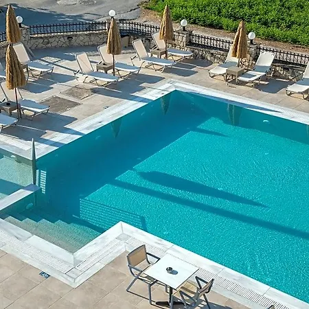 Athina Hotel apartamentowy Kalamákion