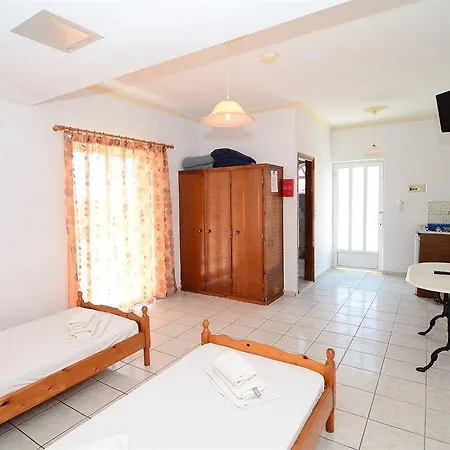 Lejlighedshotel Athina Kalamákion