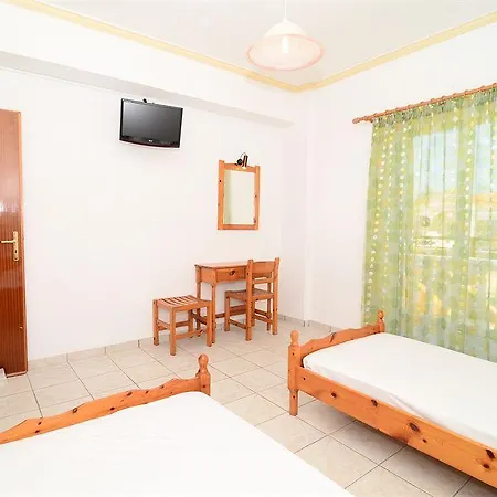 Athina 4*