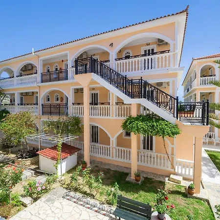 Apart-hotel Athina Kalamákion