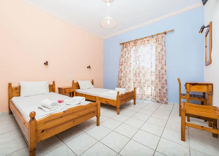 Апарт-отель Athina 4*