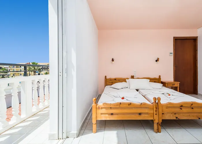 Athina 4* Каламакион
