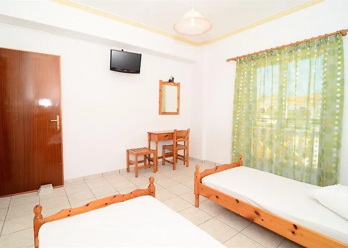 Athina 4*