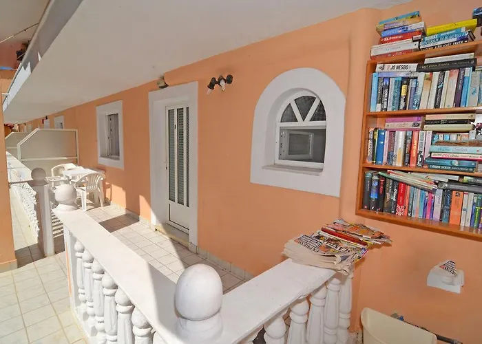 Апарт-отель Athina 4*