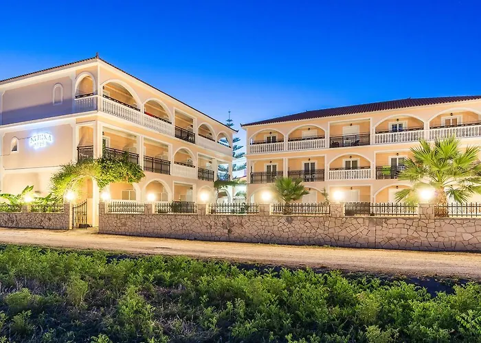 Апарт-отель Athina 4*