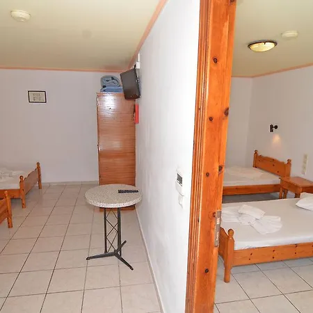 Hotel de apartamente Athina 4*