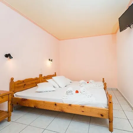 公寓式酒店 Athina 4*